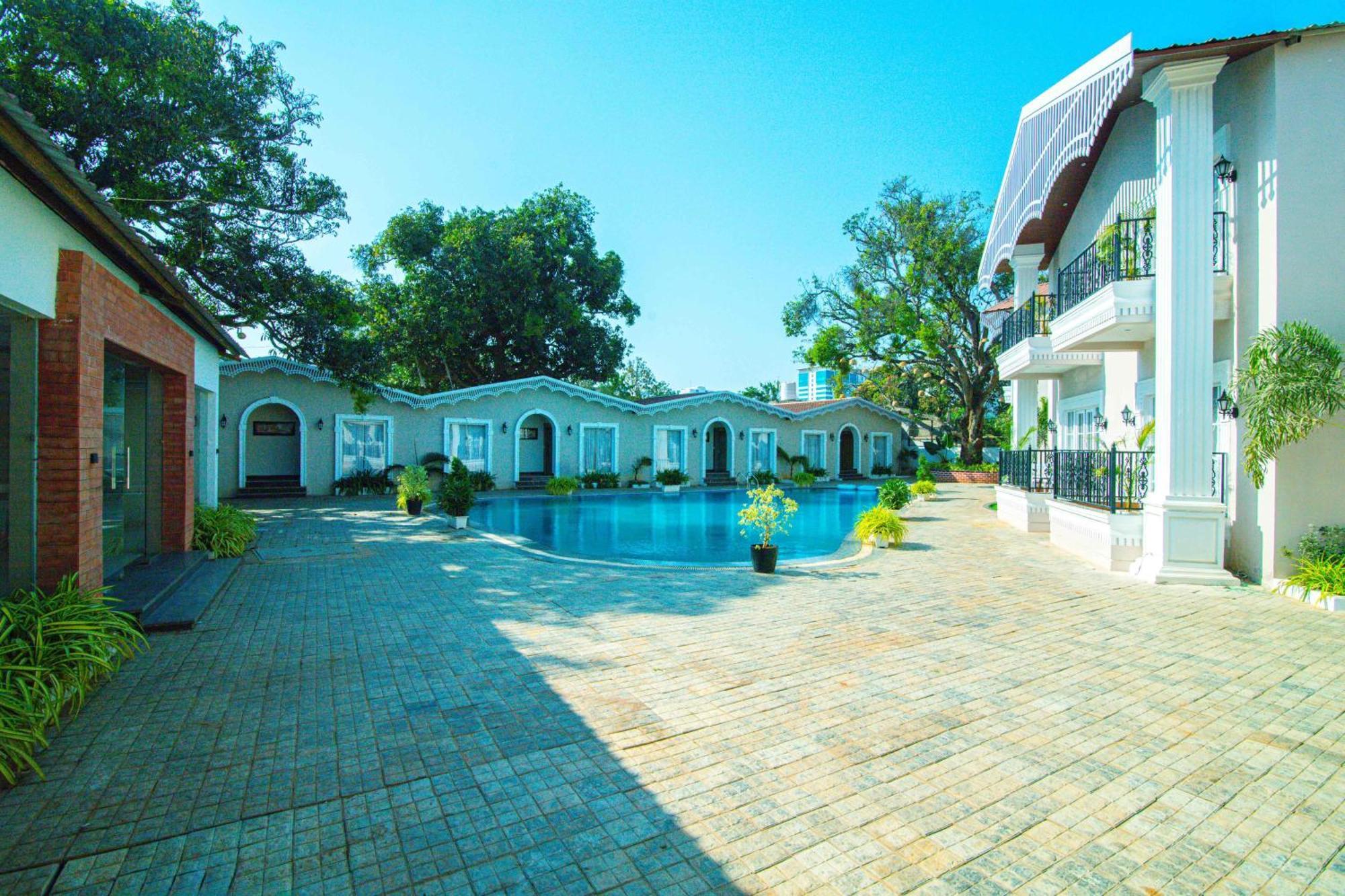 Treebo Greenland Resort, Patia Bhubaneswar Exterior photo